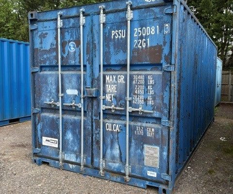 4384
