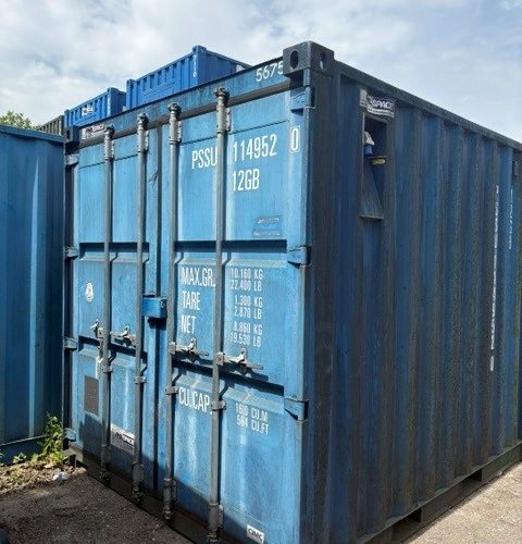 HF 5675 – 10ft Container – Lined c/w electrics – £2,100 + VAT