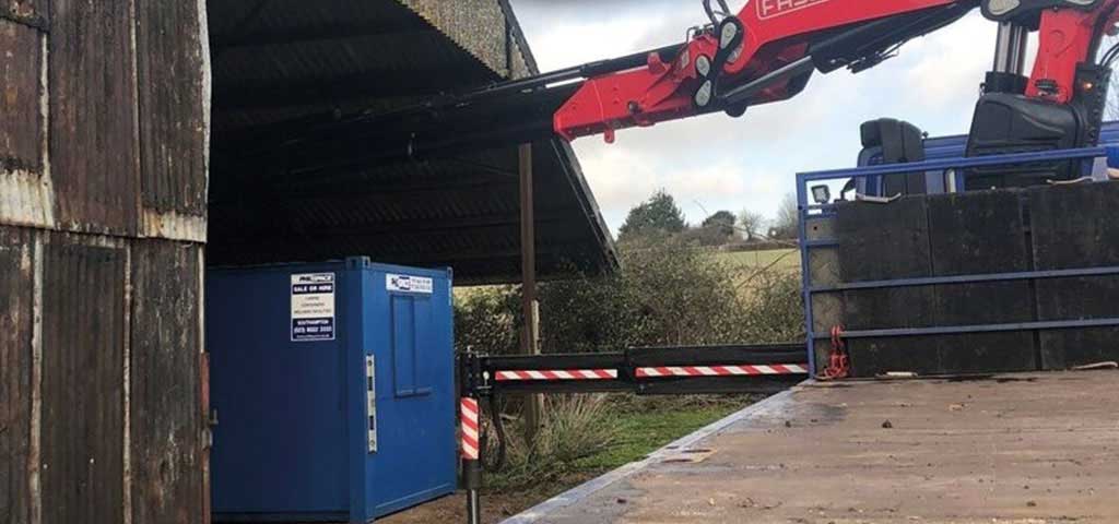 Philspace welfare unit being placed inside a barn at a farm in Alresford